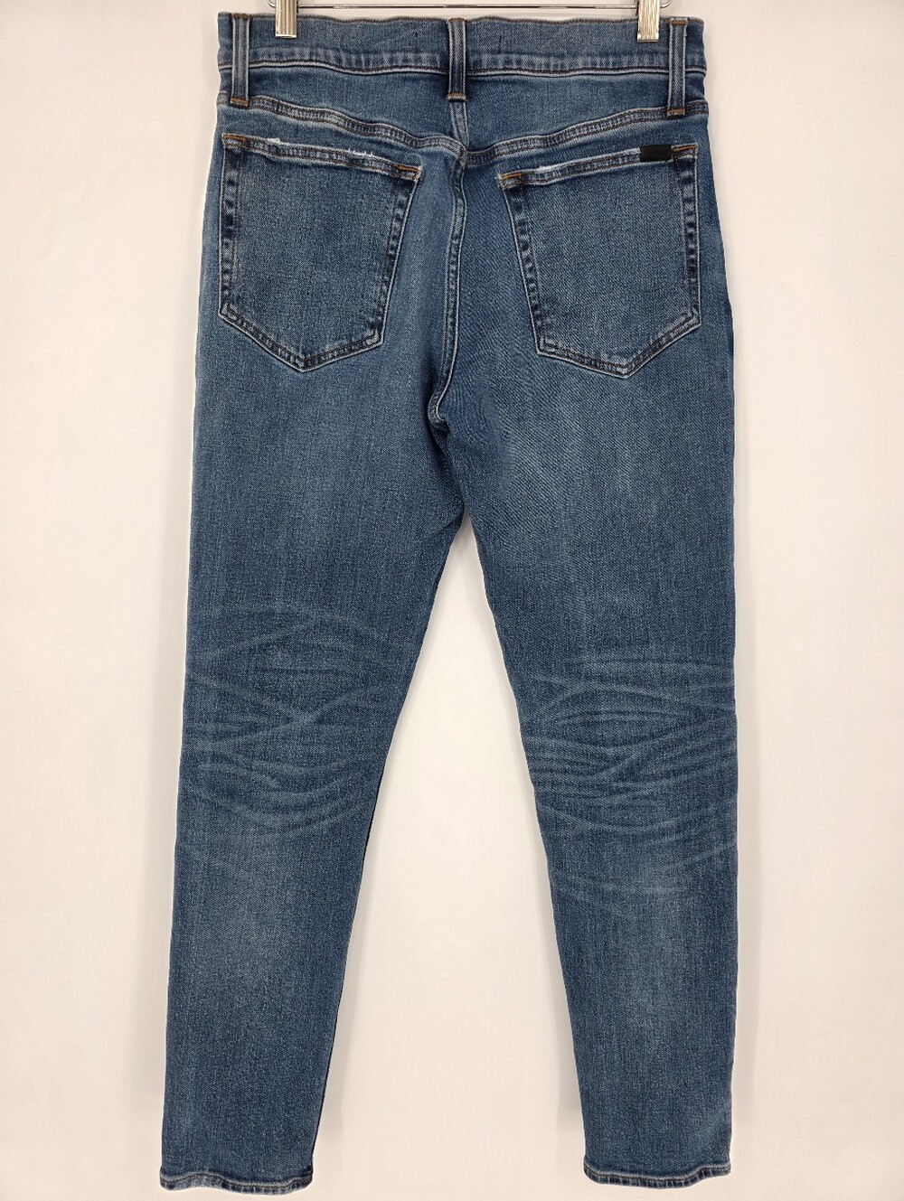 Joe's Jeans The Rhys Athletic Slim Jeans Men's 31x32 Medium Wash Stretch - Picture 2 of 12